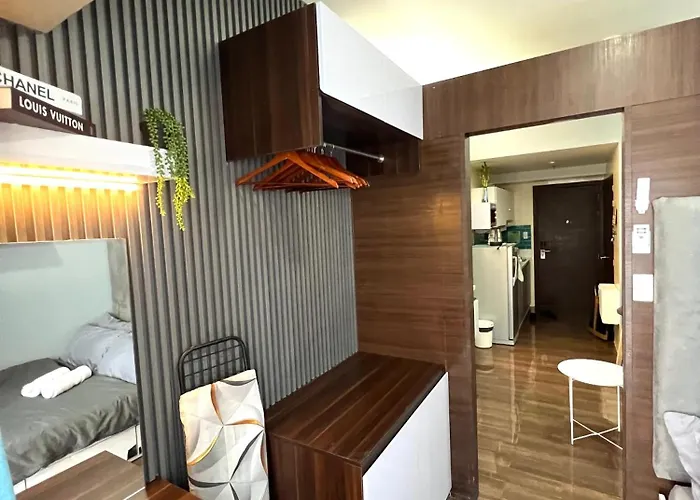In Air Residences, Makati With Wifi, Netflix, Pool, Mall And * Manila